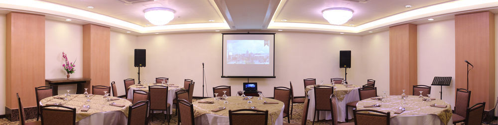 The Plaza Hotel Balanga City Exterior foto